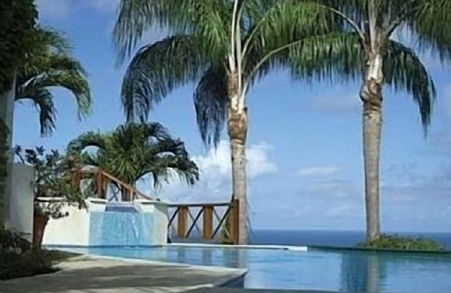 Rock Dundo Villa | Retiro de plan abierto muy espacioso, privado. Piscina e impresionantes vistas de la costa oeste