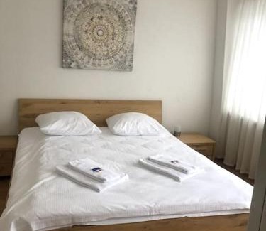 Sihlfeld Apartamento | Very sunny 1BR flat in the city center - West4