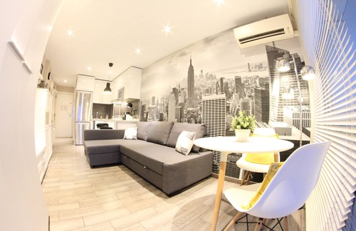 Carihuela Apartamento | ESTUDIO MUY SOLEADO CON PISCINA, JARDINES, TERRAZA Y WIFI.