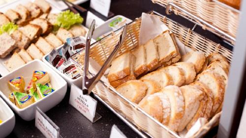Piotrkow Trybunalski Hotel | Vestil Hotel