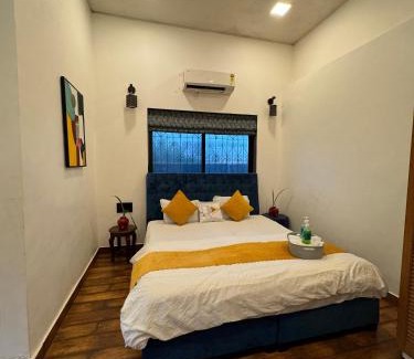 Lonavala Apartamento | VG09 with huge Pool and bathtub