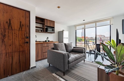 Santa Maria la Ribera Apartamento | VH | Cool apt Sta Ma la Ribera |balcón and gym | 130