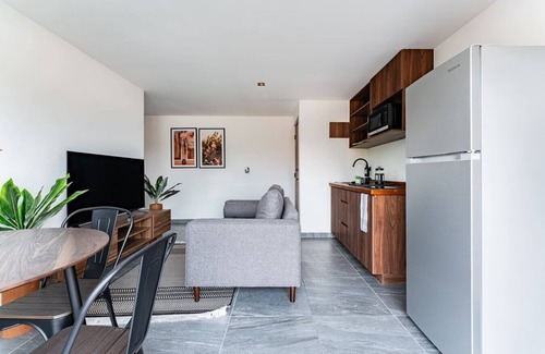 Santa Maria la Ribera Apartamento | VH | Cool apt Sta Ma la Ribera |balcón and gym | 130