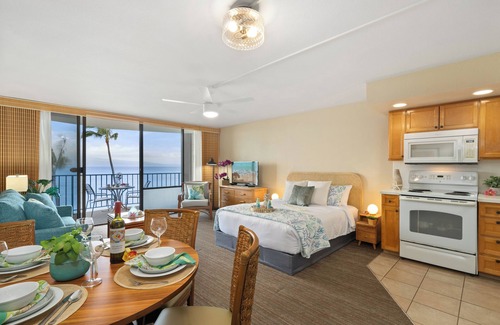 Kahana Condominio | VI 507 Maui Studio Retreat – Enjoy Panoramic Lanai Views Near Beaches, Shopping & Restaurants