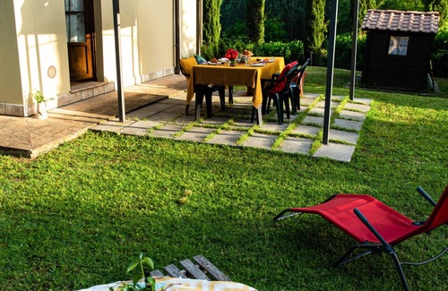 San Gimignano Cabaña | Via Francigena Cottage in the Green