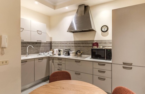 Repubblica Apartamento | Via Napoli, 27 Apartment A - Two Bedroom Apartment