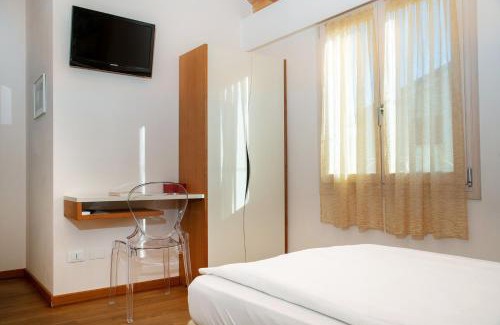 Vago Cama Y Desayuno | Via Verdi B&B