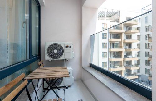 Pipera Apartamento | ViaPipera Apartments - Modern Stay on Pipera Blvd