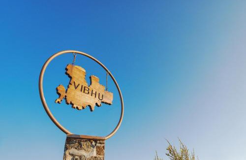 Kalafatis Villa | Vibhu Estate 14 Suites and Bedrooms