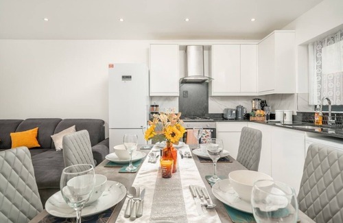 Northumberland Park Casa | Vibrant 3br in Tottenham free parking on request