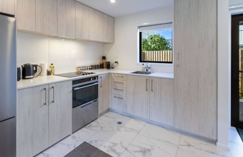 Christchurch City Centre Casa | Vibrant Central Christchurch 2 bed
