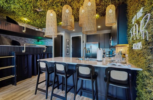 Nashville Condominio | Vibrant Downtown Condo w/access to SkyLounge amenities