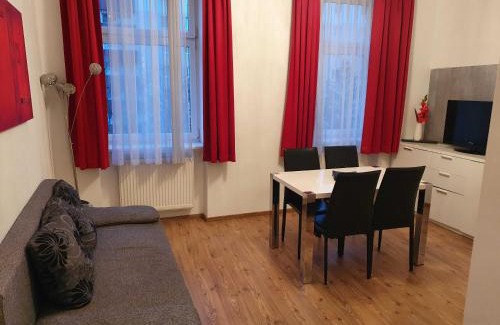 Erdberg Apartamento | Vibrant Red Apartment I contactless Check-In