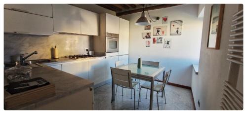 Carrara Apartamento | Vicolo Bugliolo 10 - HOME B&B