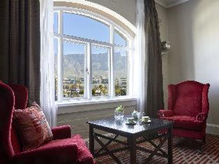 Victoria and Alfred Waterfront Hotel | Victoria & Alfred Hotel by NEWMARK