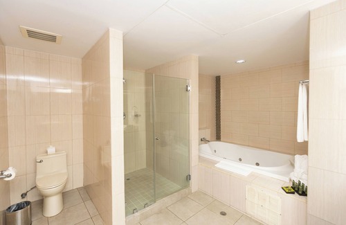 El Cangrejo Hotel | Victoria Hotel and Suites Panama