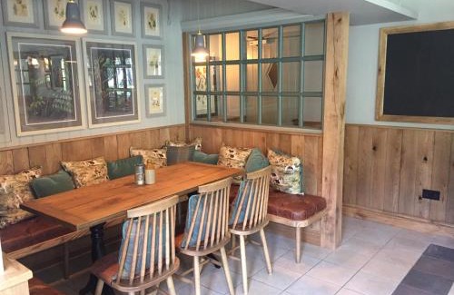 Llanbedr Hotel | Victoria Inn