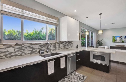 Victoria Park Casa | Victoria Park Overlook: Rooftop views
