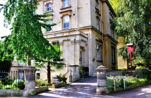 Clifton Hotel | Victoria Square Hotel Clifton Village