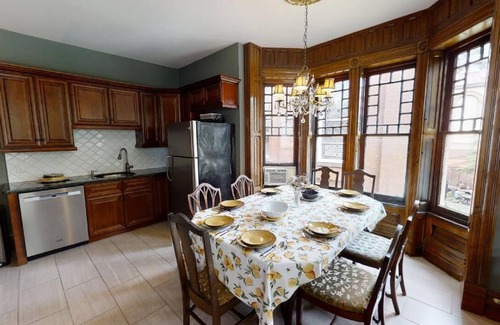 Jim Thorpe Casa | Victorian Balcony Level in the heart of historic Jim Thorpe
