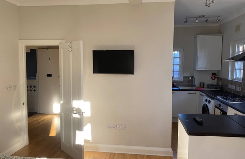 Prince's Apartamento | Victorian Building - sleeps 5 - Pet Friendly