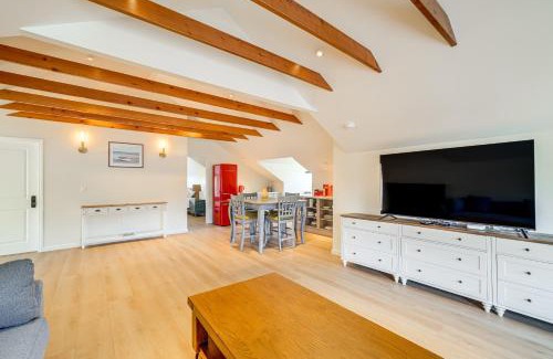 Carpinteria Apartamento | Victorian Carpinteria Apartment Less Than 1 Mi to Beach!