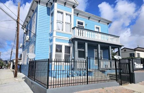 Logan Heights Apartamento | Victorian Gem Close to Petco Park & Gaslamp