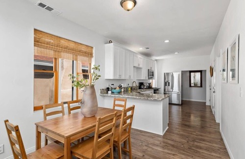 Logan Heights Casa | Victorian Retreat in Barrio Logan- 1mi to Downtown