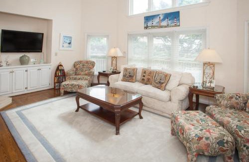 Sandbridge Casa | Victorian Sea-cret