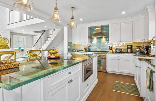 Avalon Casa | Victory Seaglass - 6 bedroom/Pool/Hot-tub - Avalon NJ