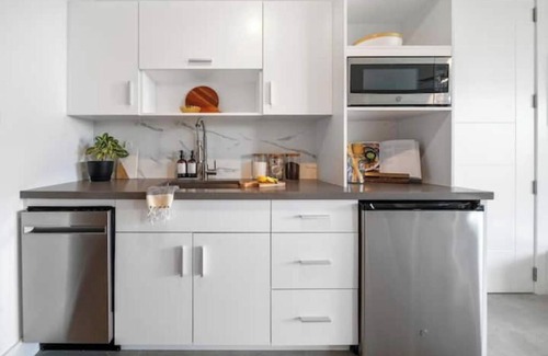 West Bay Apartamento | VIDA Studio - Luxurious Oasis in Barkers National Park