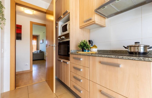 L'Ampolla Apartamento | Viena 13 by Interhome