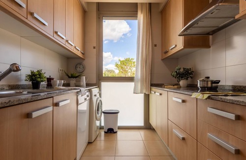 L'Ampolla Apartamento | Viena 3 by Interhome