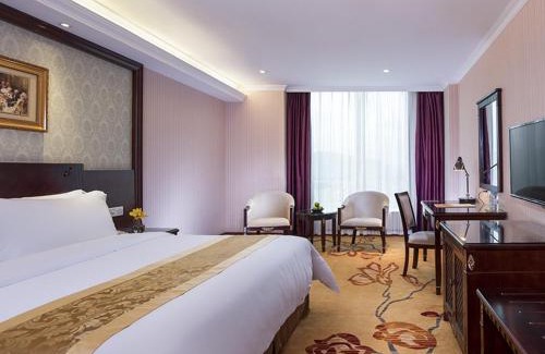 Fenggang Hotel | Vienna Hotel Dongguan Fenggang Yongsheng Street