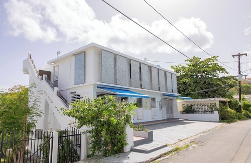 Florida Casa | Vieques Tropical Guest House - Room 11 / La Plata