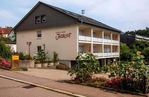 Sigmaringen Apartamento | Vierbettzimmer mit Bad Oder Dusche und WC
