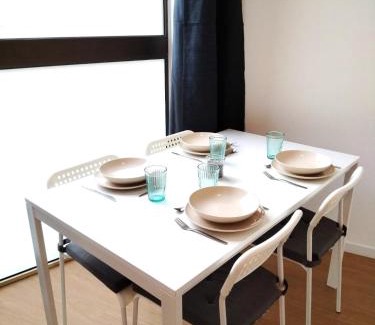Vierzon Apartamento | Vierzon Centre - joli T2- balnéo- wifi