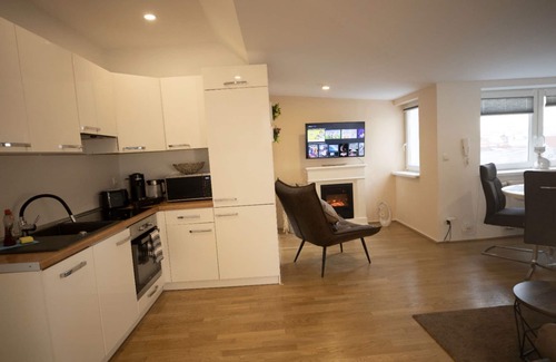 Favoriten Apartamento | View above Vienna | DG6