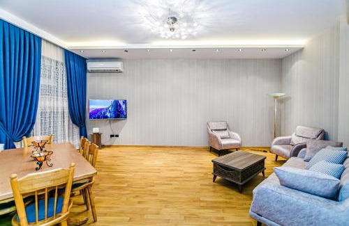 Sabayil Apartamento | View Formula 1 street