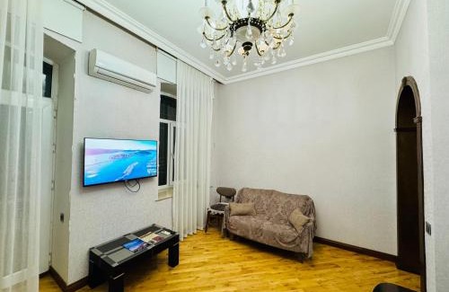 Sabayil Apartamento | View of Baku Boulevard apartment by Bea Paradise