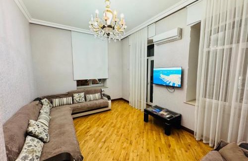 Sabayil Apartamento | View of Baku Boulevard apartment by Bea Paradise