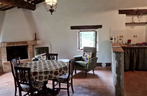 Vivo dʼOrcia Apartamento | View of Monte Amiata for 3 Guests Agriturismo La Piaggia - Vivo D'orcia