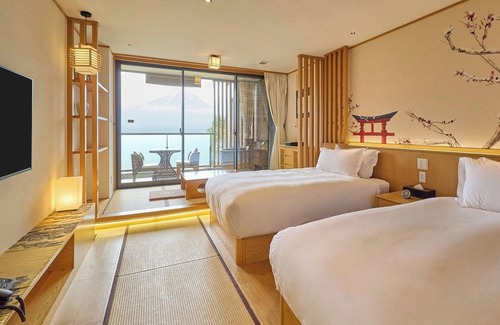 Oishi Hotel | View of Mt Fuji Standard JapaneseWestern Room Openair bath and balcony included Breakfast in / Minamitsuru-gun Yamanashi