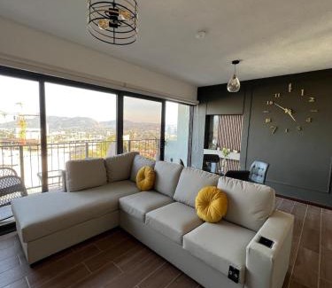 San Salvador Apartamento | View of The Capital, Escalon SV