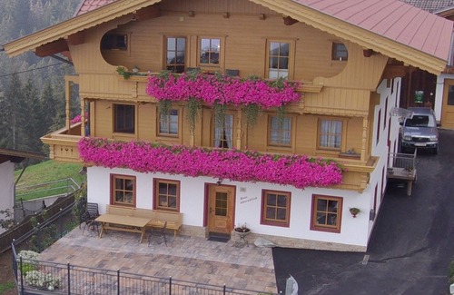 Hippach Apartamento | Vista de las montañas de Zillertal, cerca de la estación de esquí.