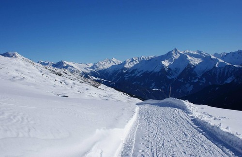 Hippach Apartamento | Vista de las montañas de Zillertal, cerca de la estación de esquí.
