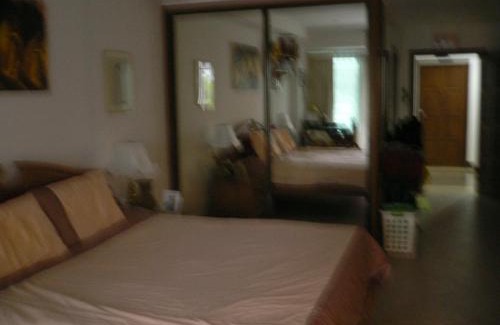 Jomtien Apartamento | View Talay resort 5C condo 115B minimum stay 29 nights