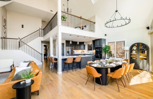 Massanutten Chalet De Esquí | Views, Fire Pit, Game Rm, Theater, Sauna, Poker