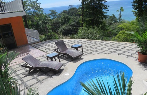 Dominical Casa | Vista al mar- 200 metros al océano