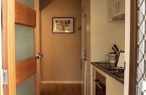Panton Hill Apartamento | Views, nature, cosy, close to wineries and hiking, campfire, dogs welcome